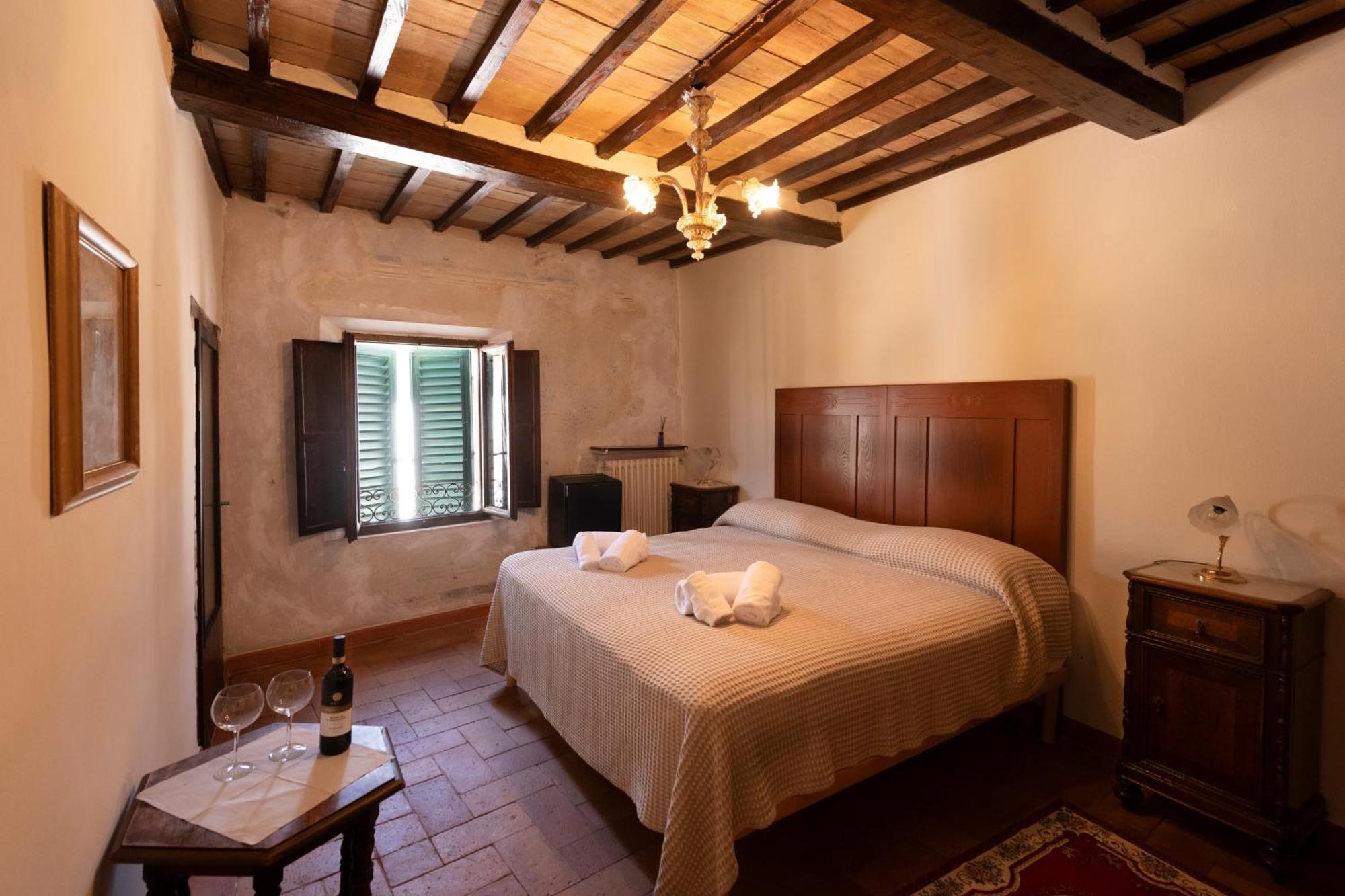 Il Palazzo Del Cardinale Bed and Breakfast Montalcino Eksteriør billede