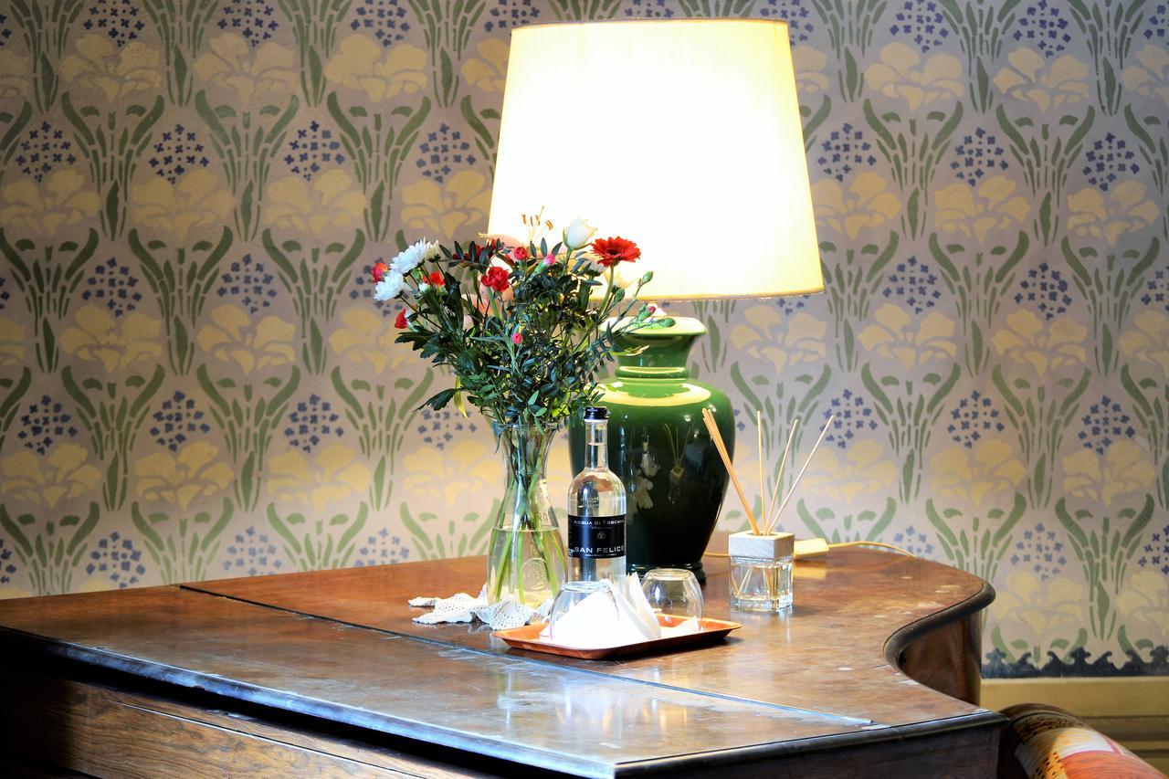 Il Palazzo Del Cardinale Bed and Breakfast Montalcino Eksteriør billede